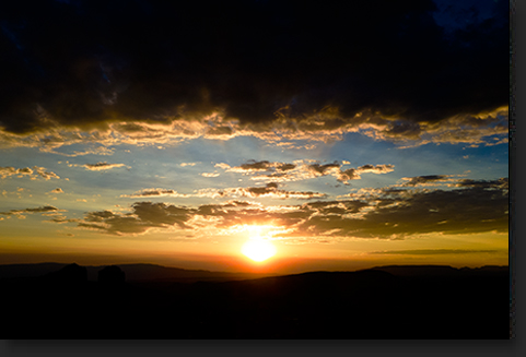 Sedona Sunset by Skip Weeks