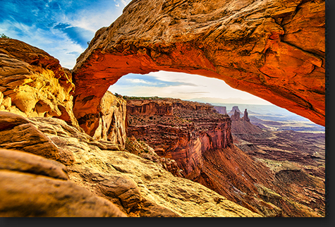 Mesa Arch by Skip Weeks