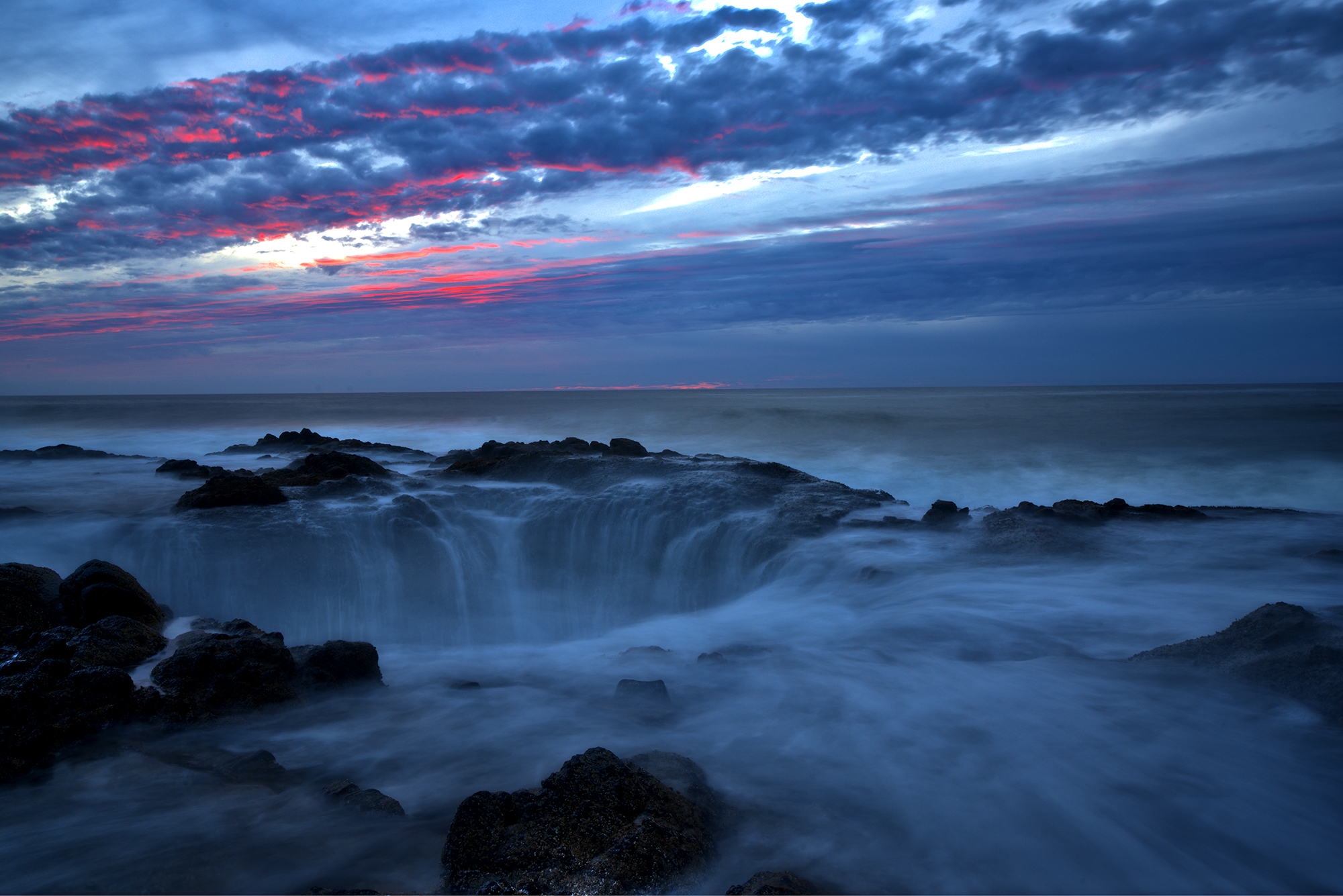 MAUI SUNSET