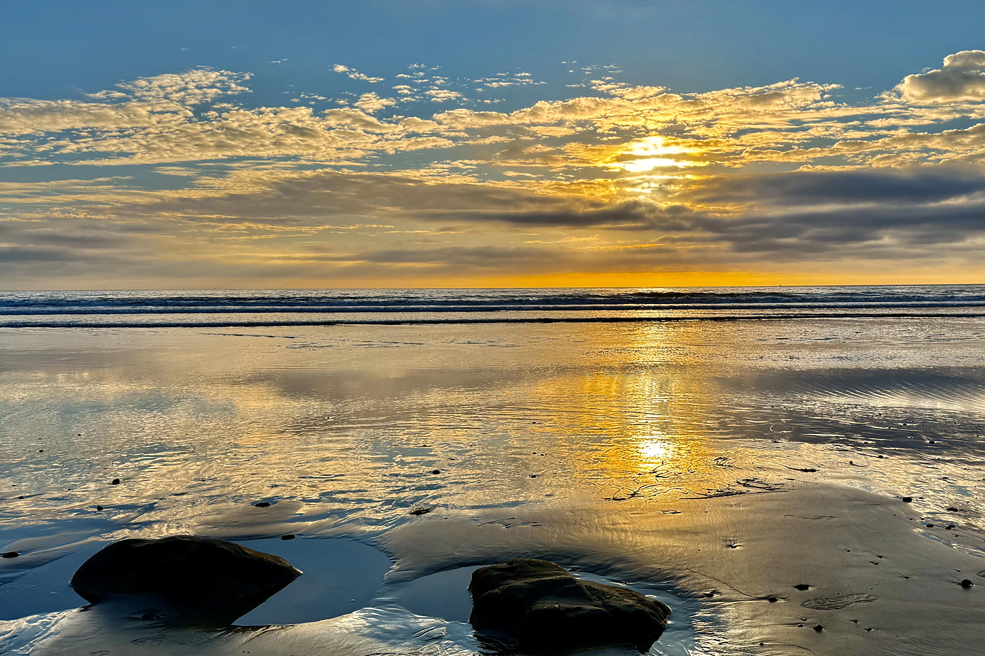 Oceanside Glassy Beach by Skip Weeks